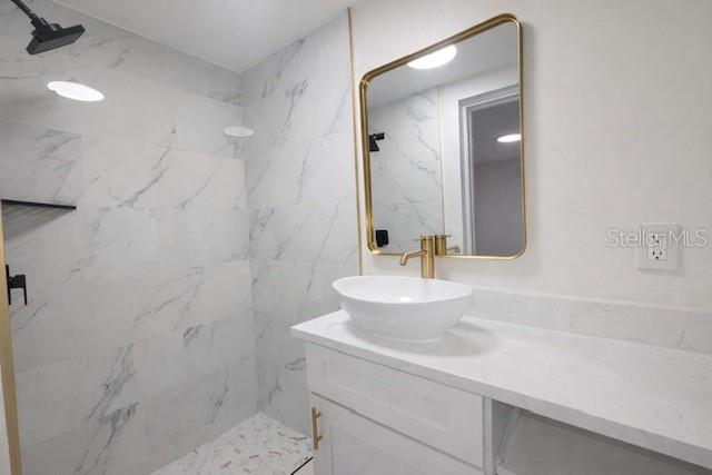 BEACON WOODS VILLAGE - Residential