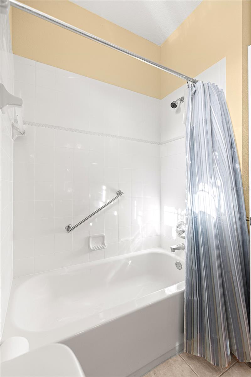 CANDLER HILLS EAST PH 01 UN B - Residential