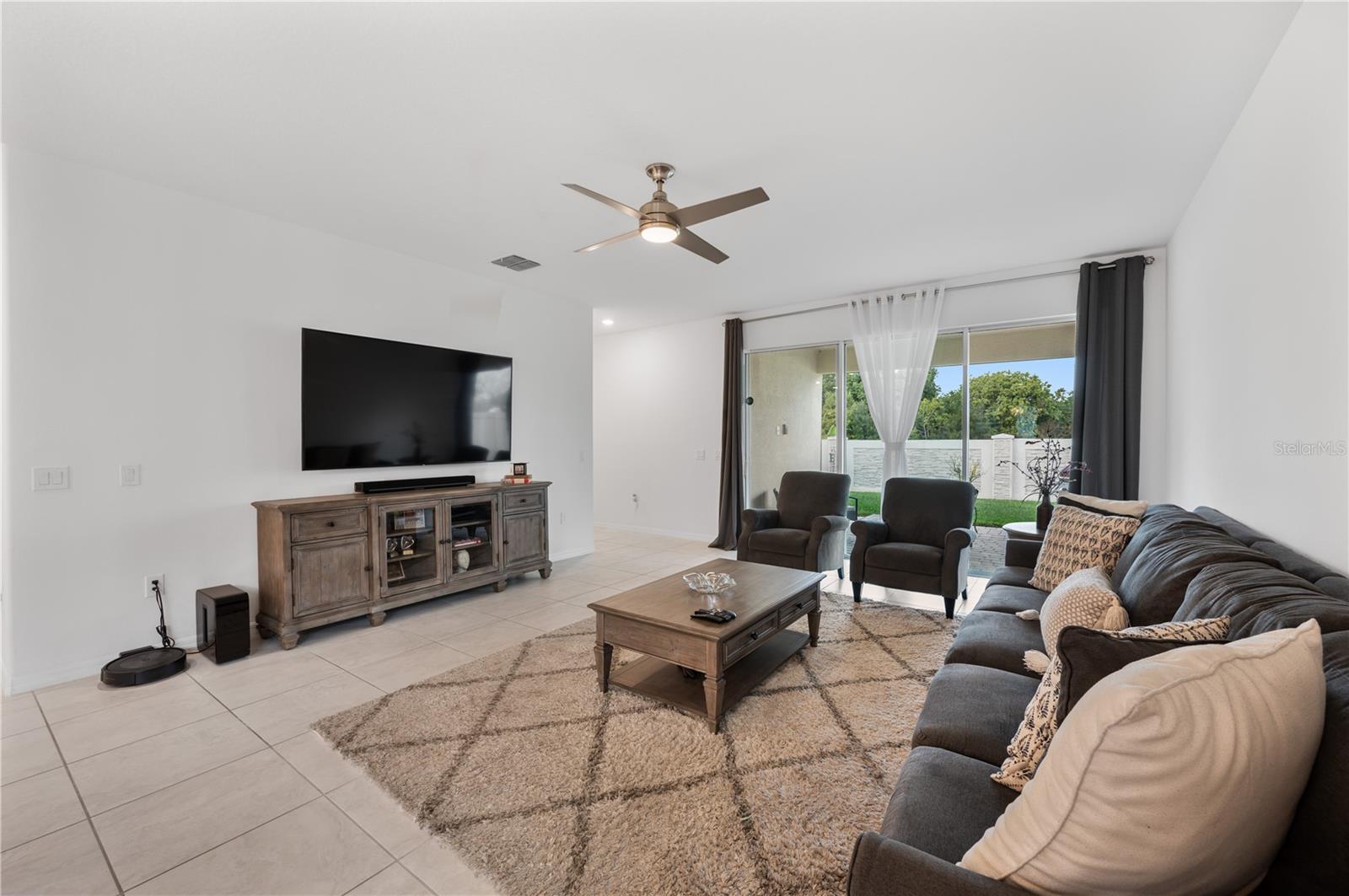 HICKORY GROVE PH 1 - Residential