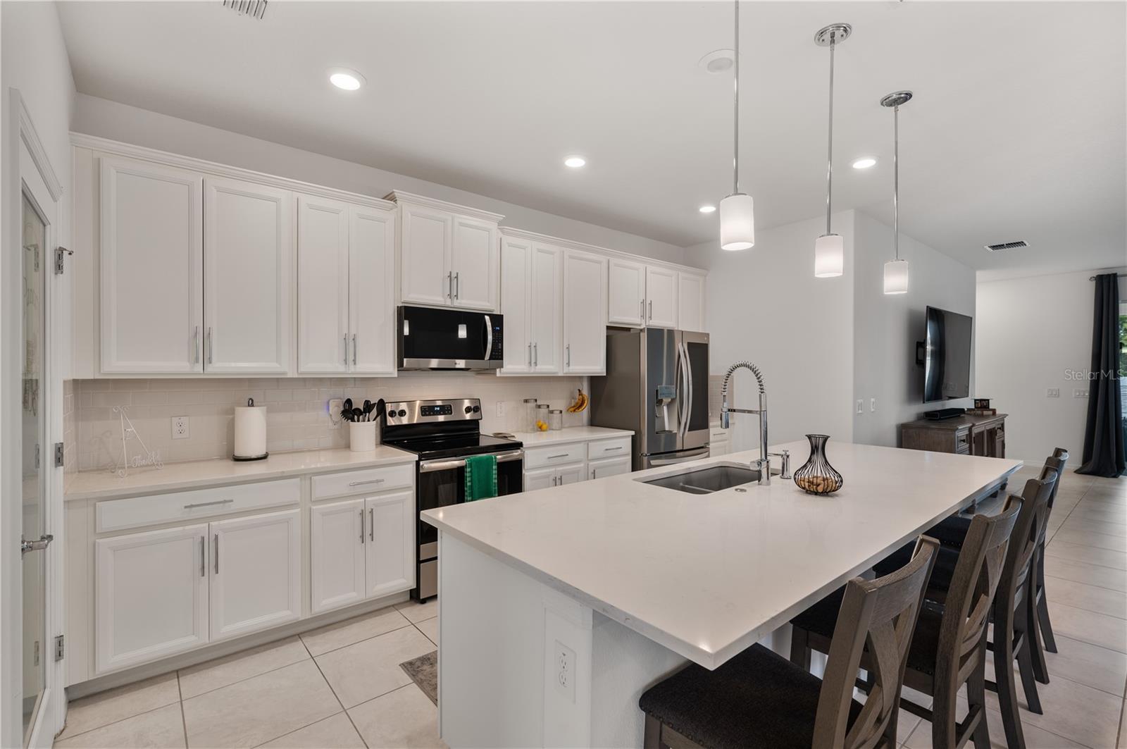 HICKORY GROVE PH 1 - Residential