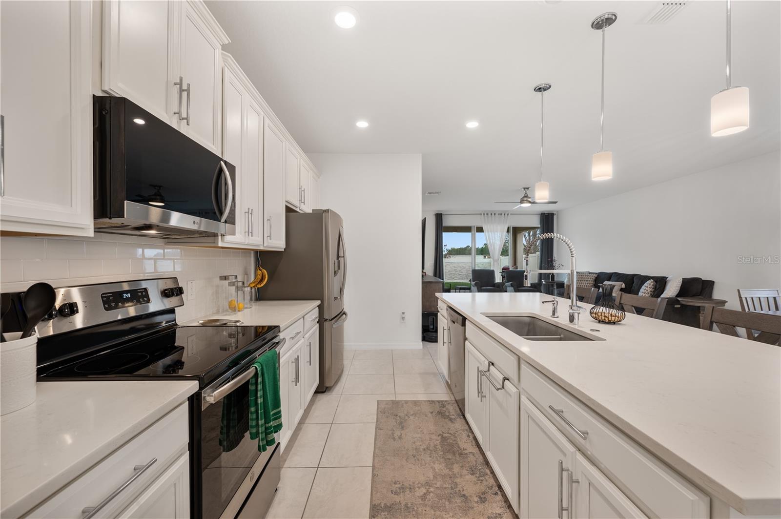 HICKORY GROVE PH 1 - Residential