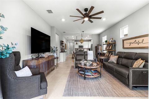 Tiny photo for 8776 SW 58th Street Road, Ocala, FL 34481 (MLS # OM726221)