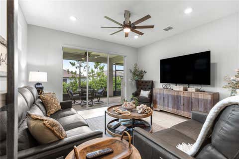 Tiny photo for 8776 SW 58th Street Road, Ocala, FL 34481 (MLS # OM726221)