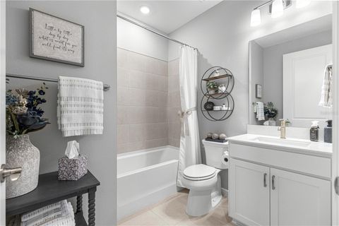 Tiny photo for 8776 SW 58th Street Road, Ocala, FL 34481 (MLS # OM726221)