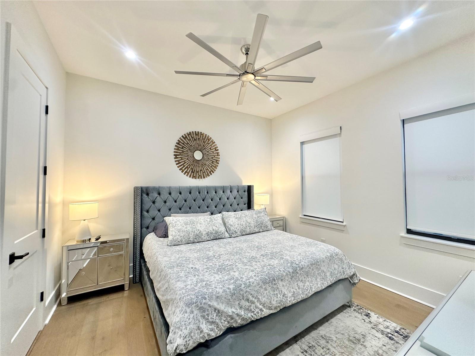 NEAR BAY SUB - Residential