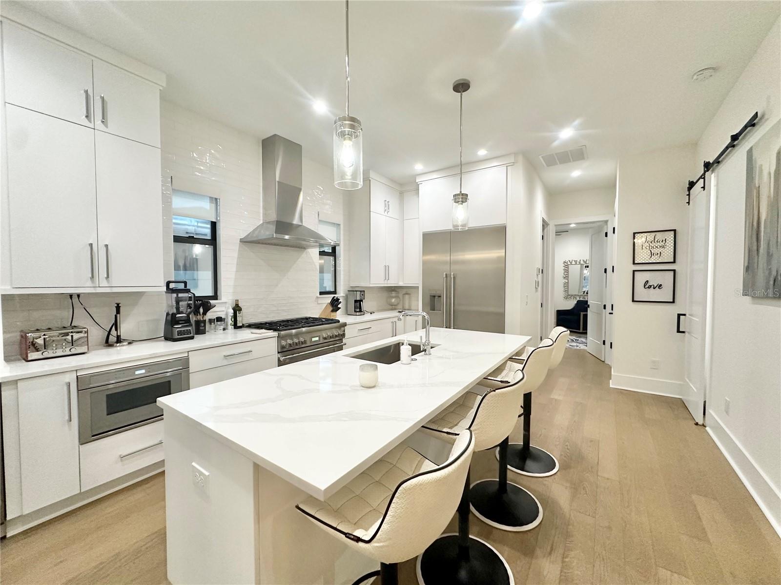 NEAR BAY SUB - Residential