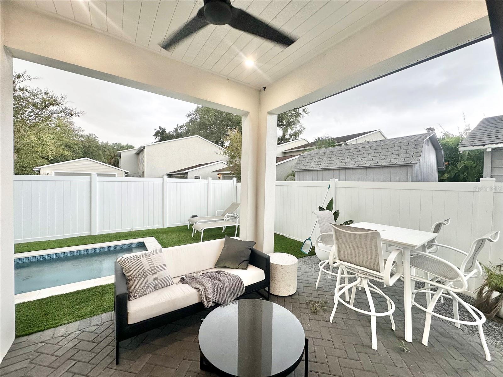 NEAR BAY SUB - Residential