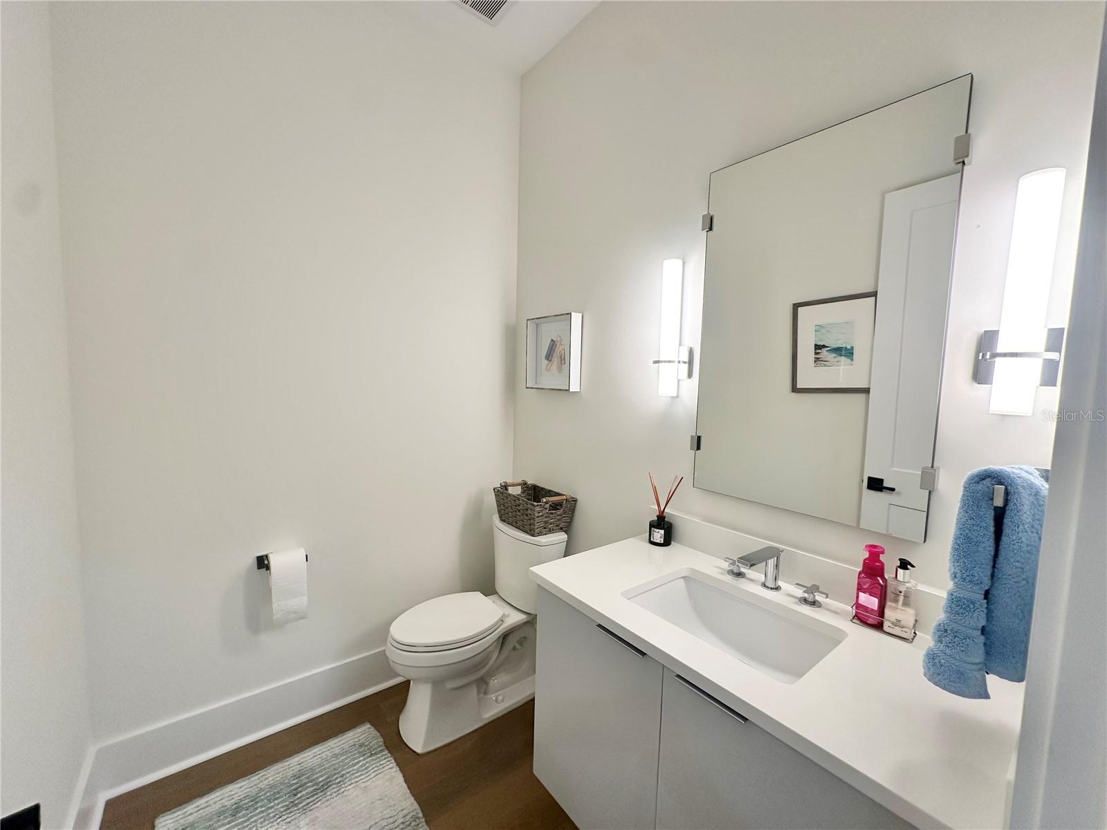 NEAR BAY SUB - Residential