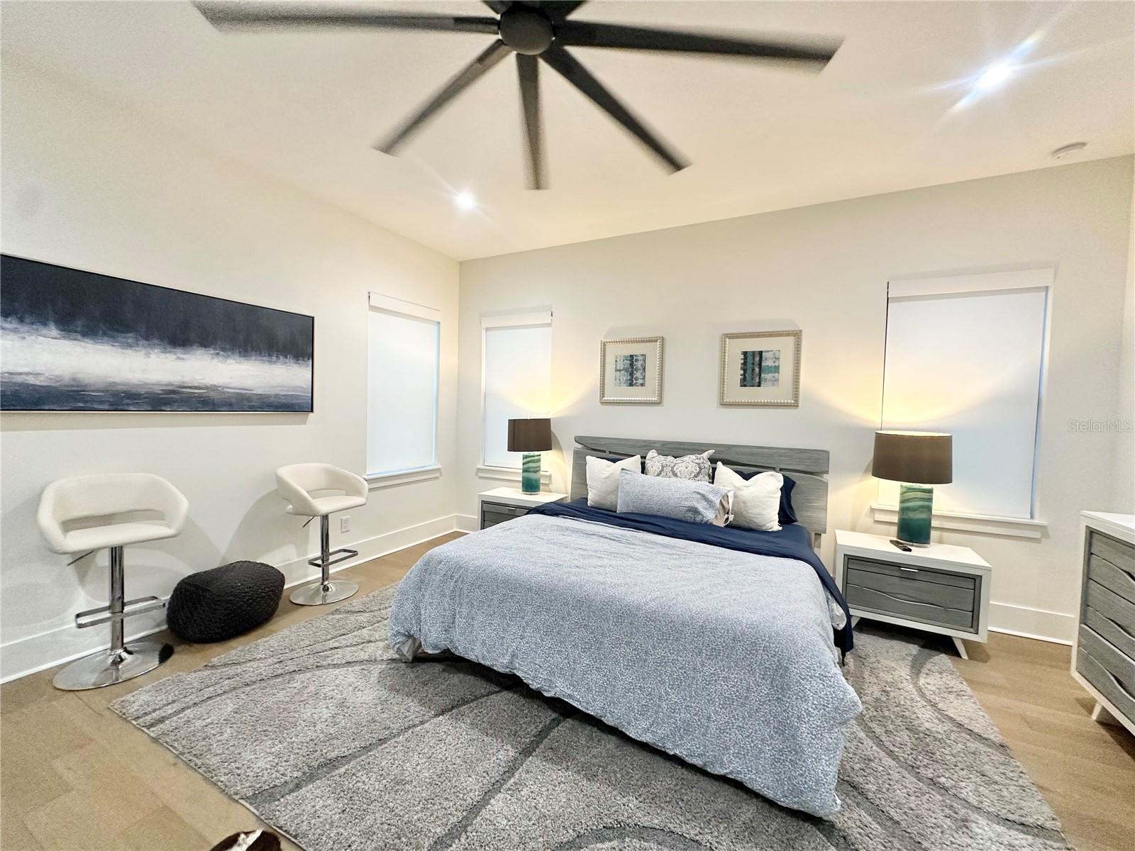 NEAR BAY SUB - Residential