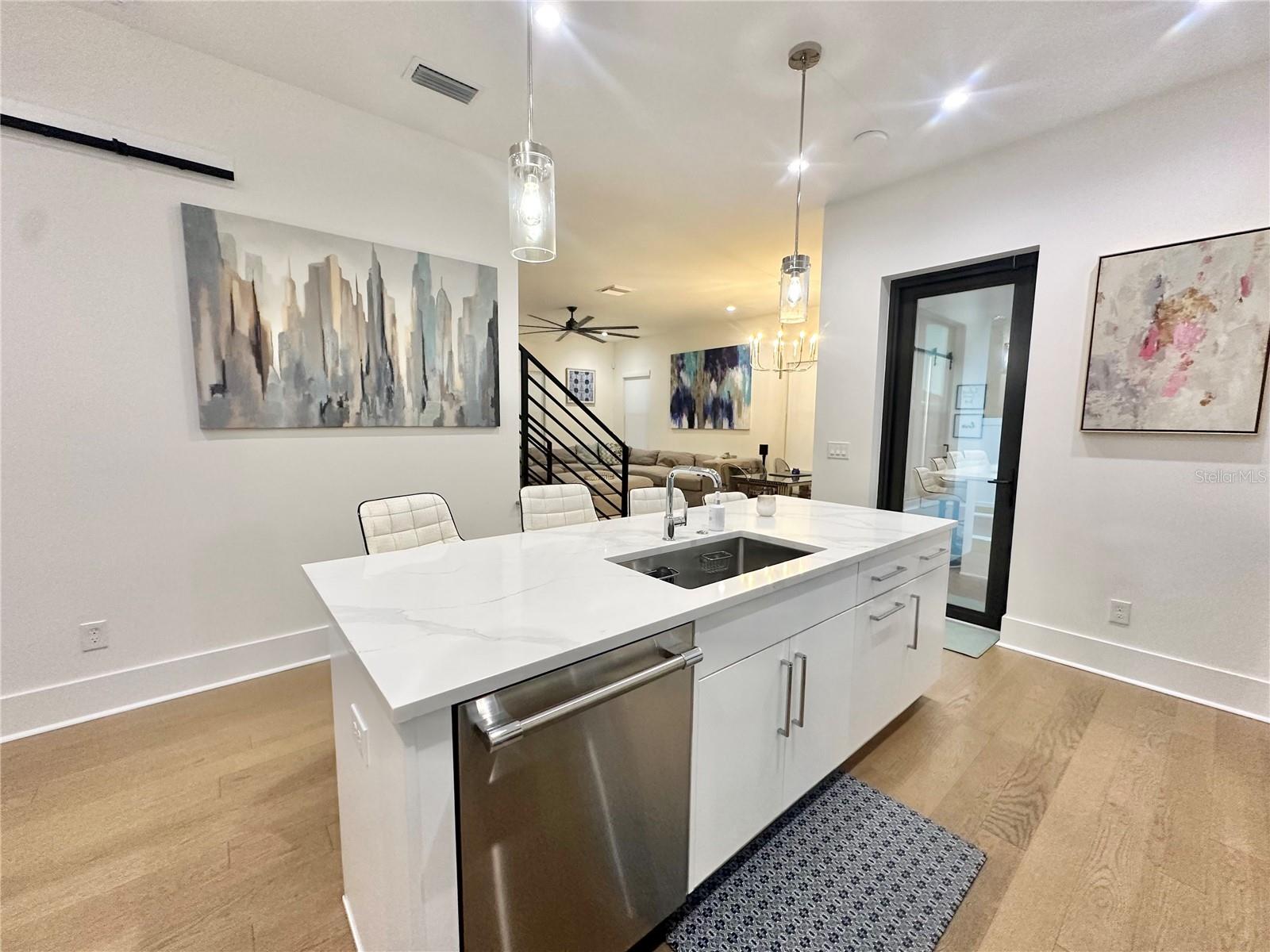 NEAR BAY SUB - Residential