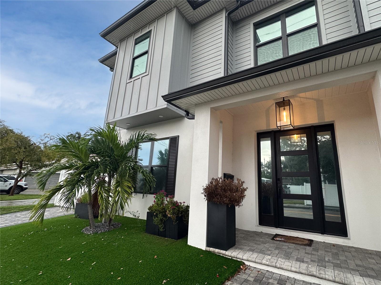 NEAR BAY SUB - Residential