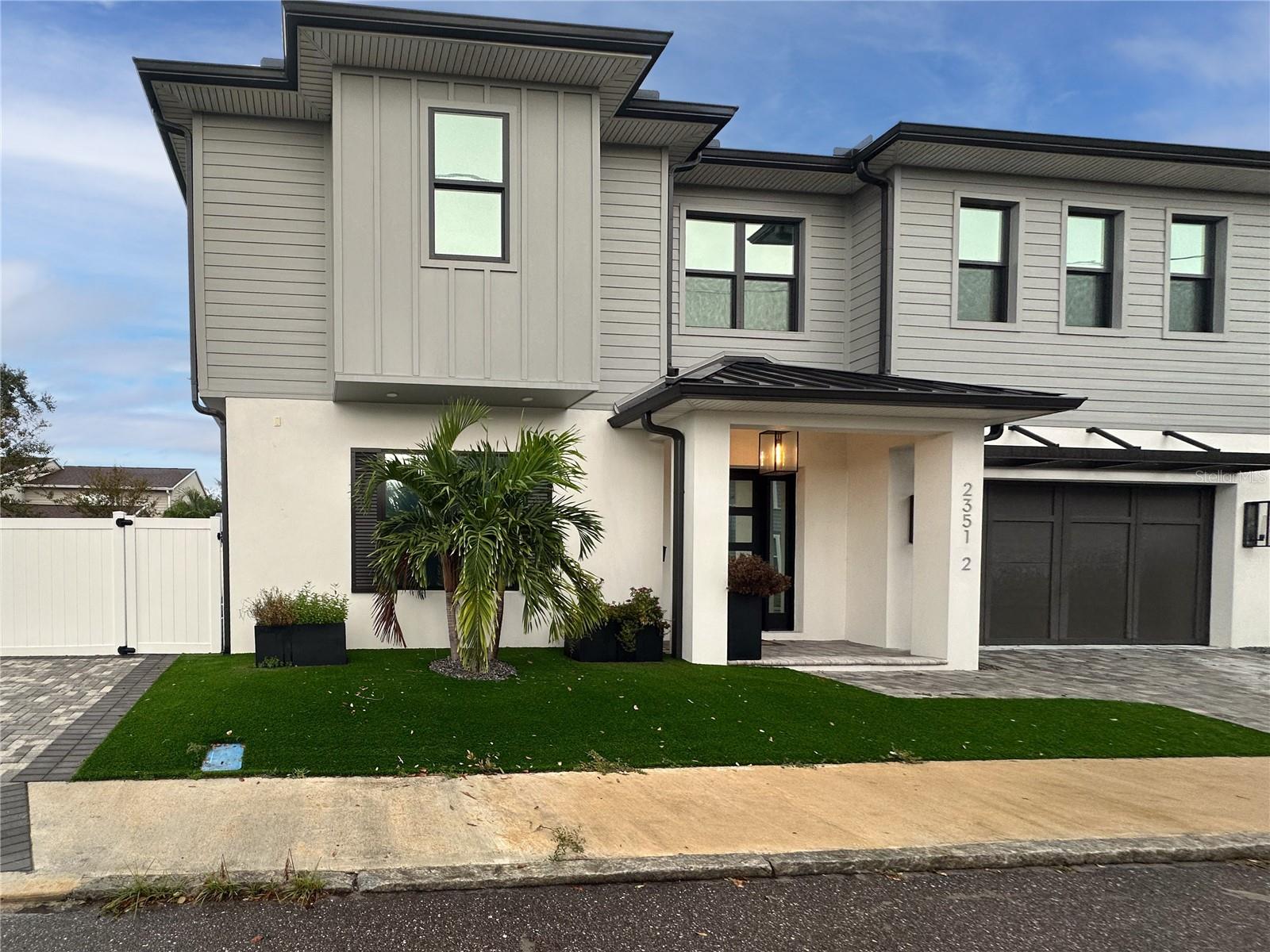 NEAR BAY SUB - Residential