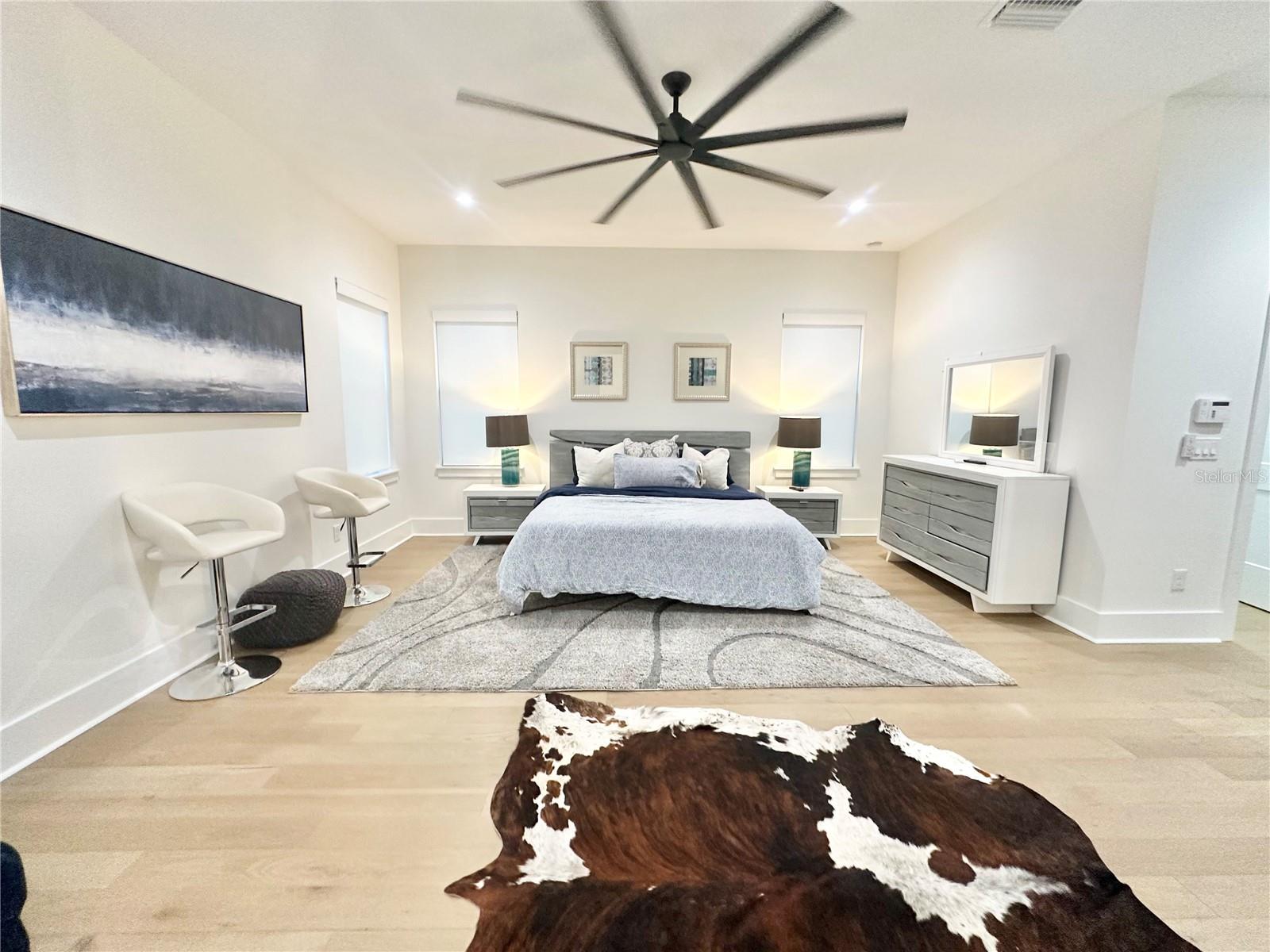 NEAR BAY SUB - Residential