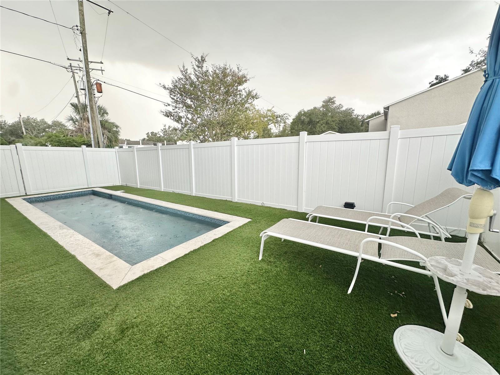 NEAR BAY SUB - Residential