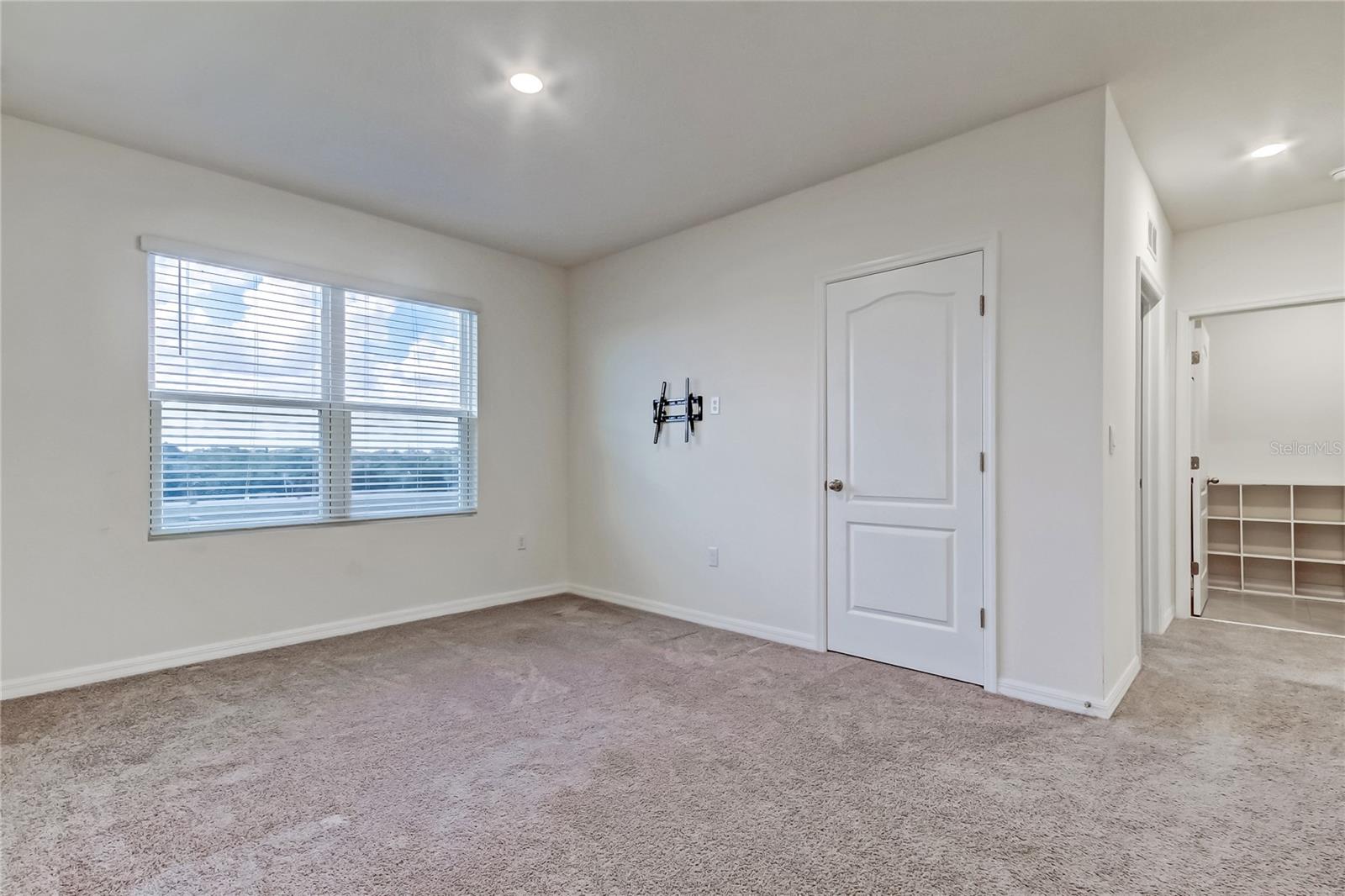LAKES AT LAUREL HIGHLANDS - Residential