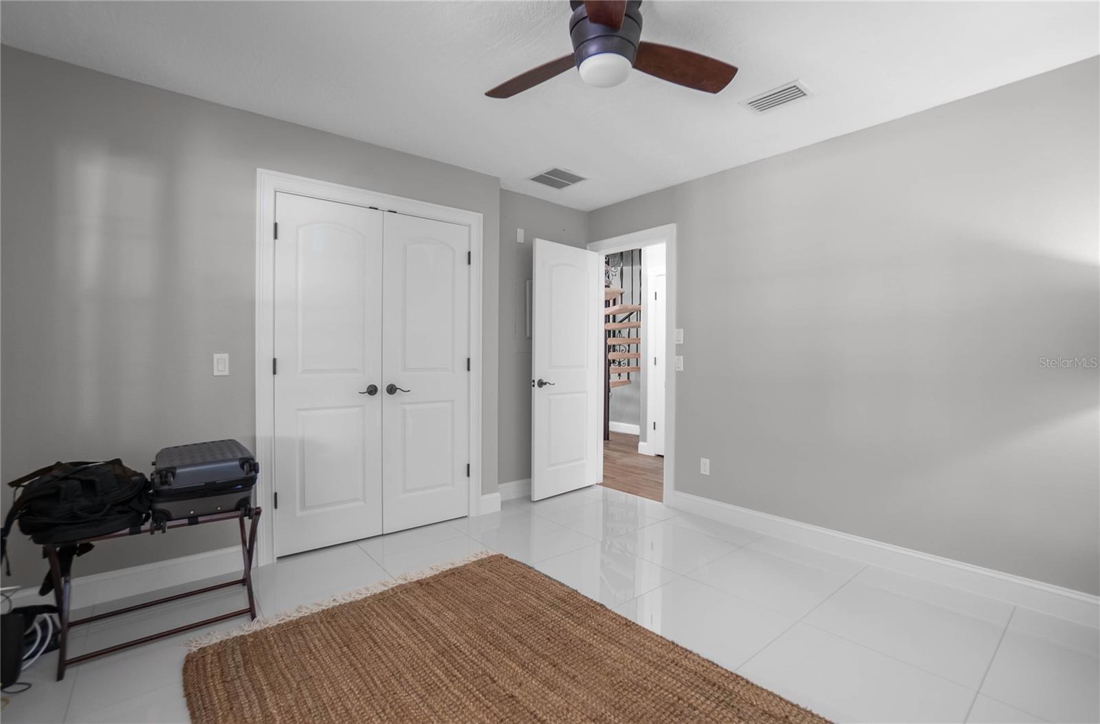 CRYSTAL ISLE UNREC - Residential