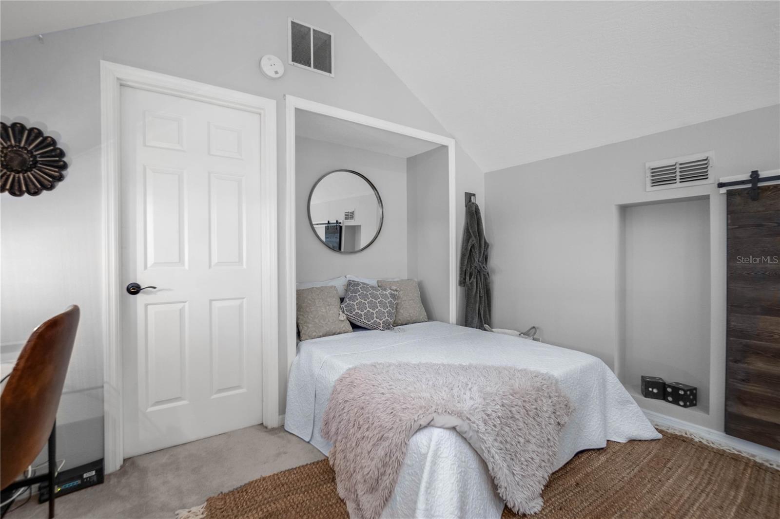 CRYSTAL ISLE UNREC - Residential