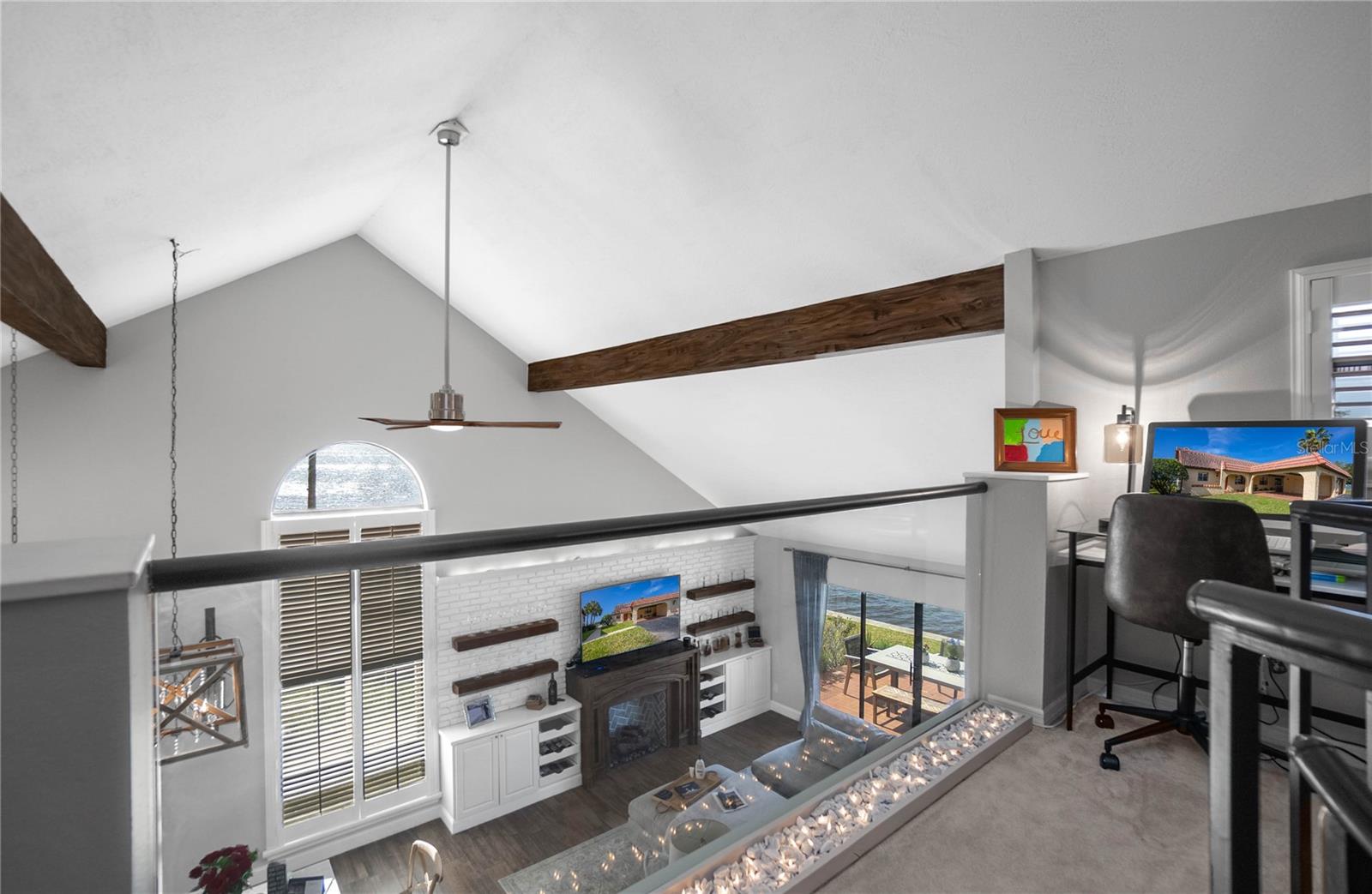 CRYSTAL ISLE UNREC - Residential