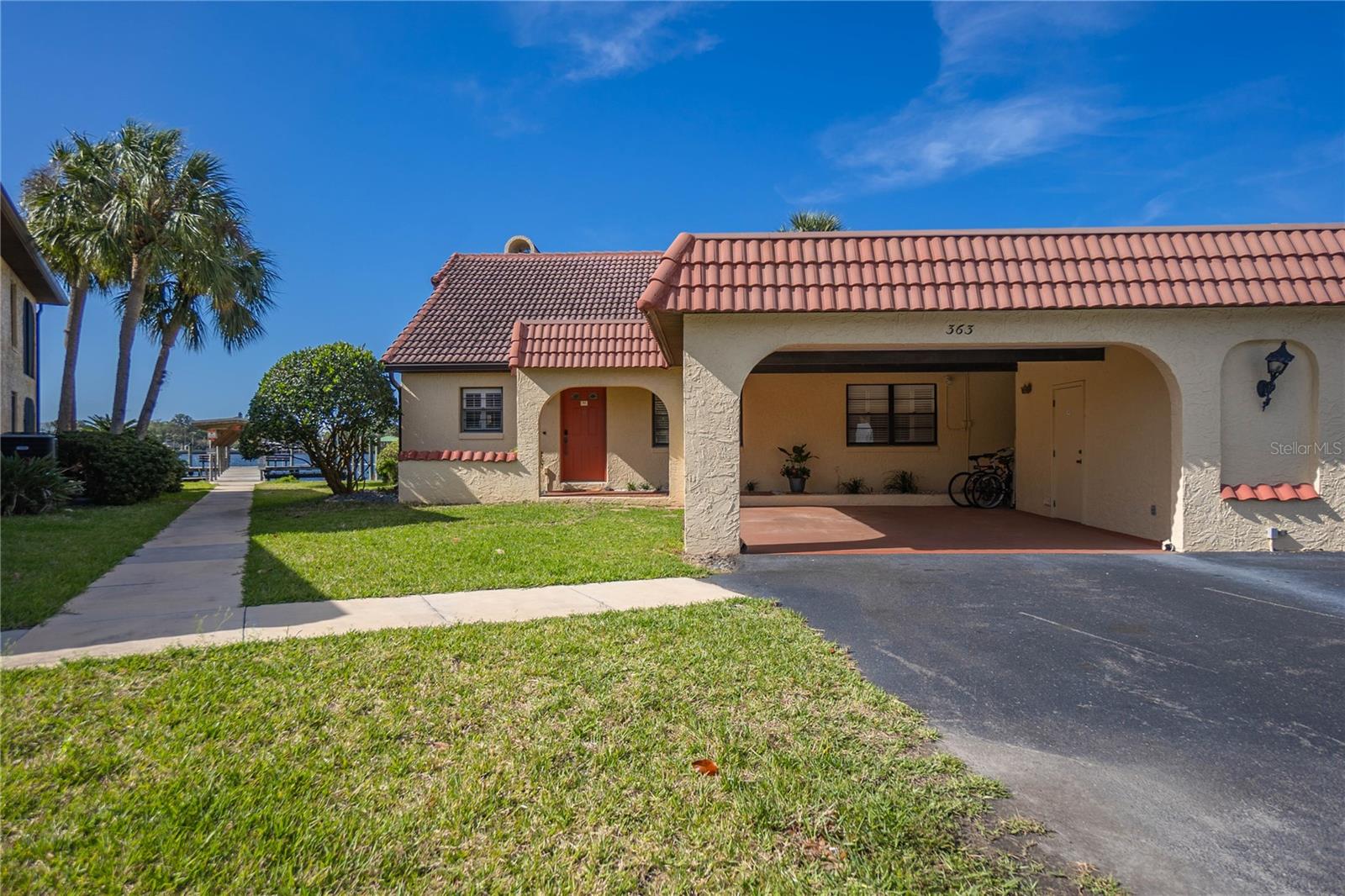 CRYSTAL ISLE UNREC - Residential