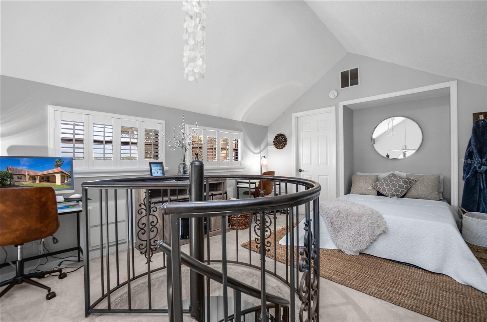 CRYSTAL ISLE UNREC - Residential