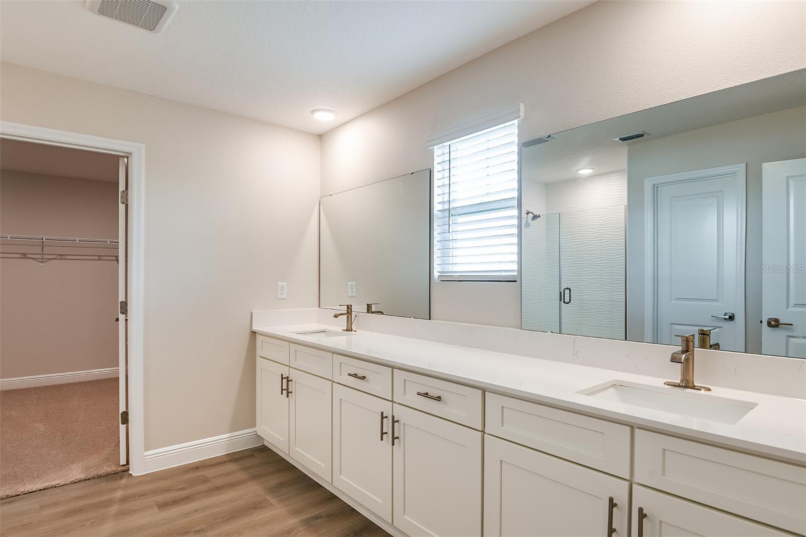 PASADENA LANDING - Residential