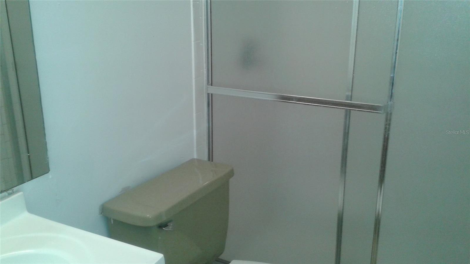 HIAWASSA HIGHLANDS THIRD ADD - Residential Lease