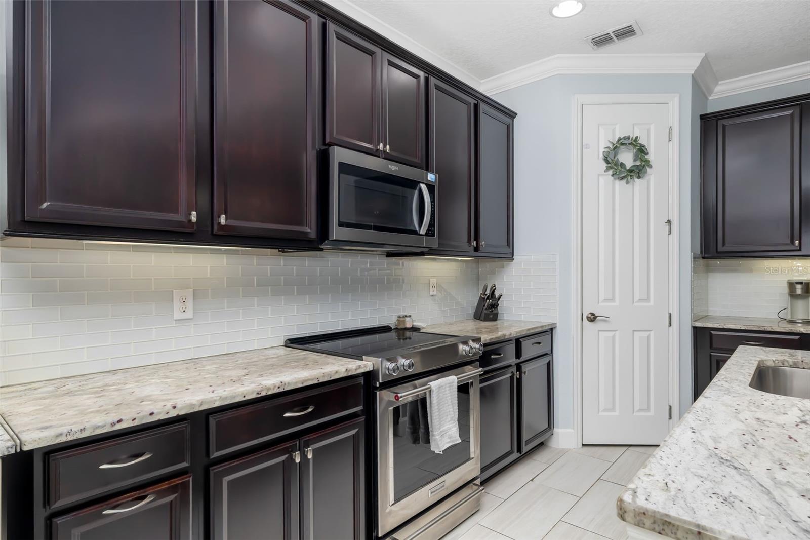 RAVEN CREST - Residential