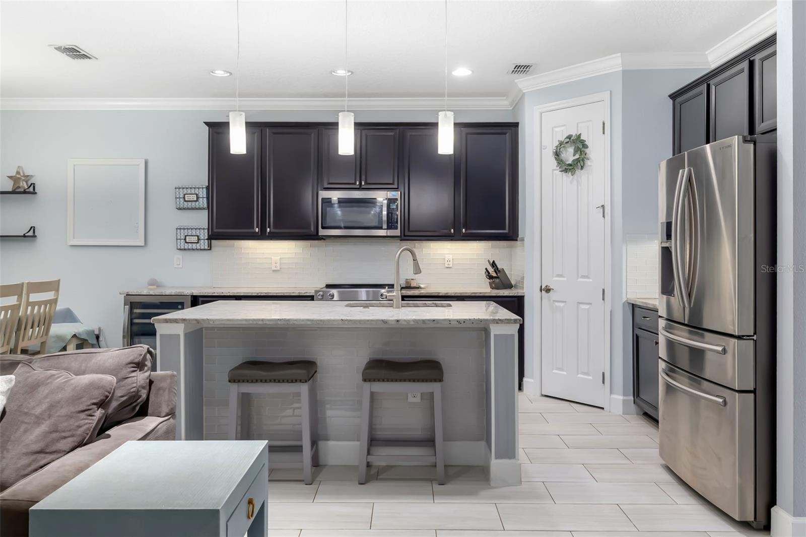 RAVEN CREST - Residential