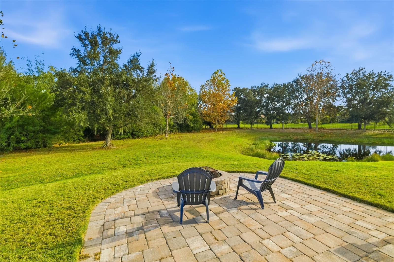 RAVEN CREST - Residential