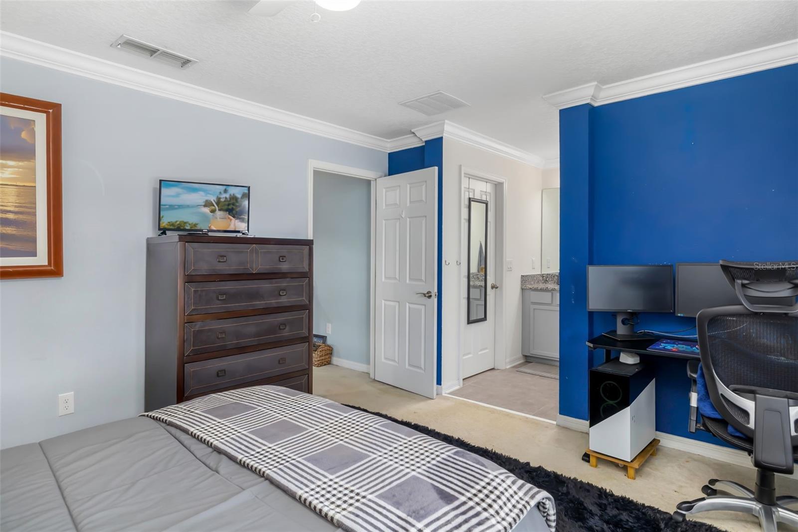 RAVEN CREST - Residential