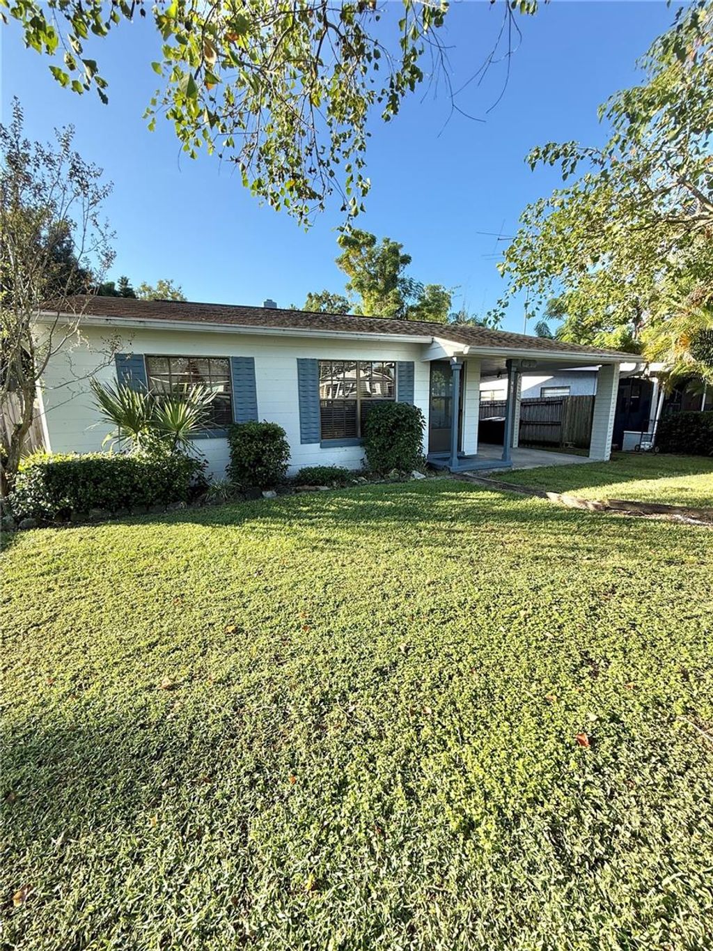Photo of 730 Alton Avenue, Orlando, FL 32804 (MLS # O6354045)
