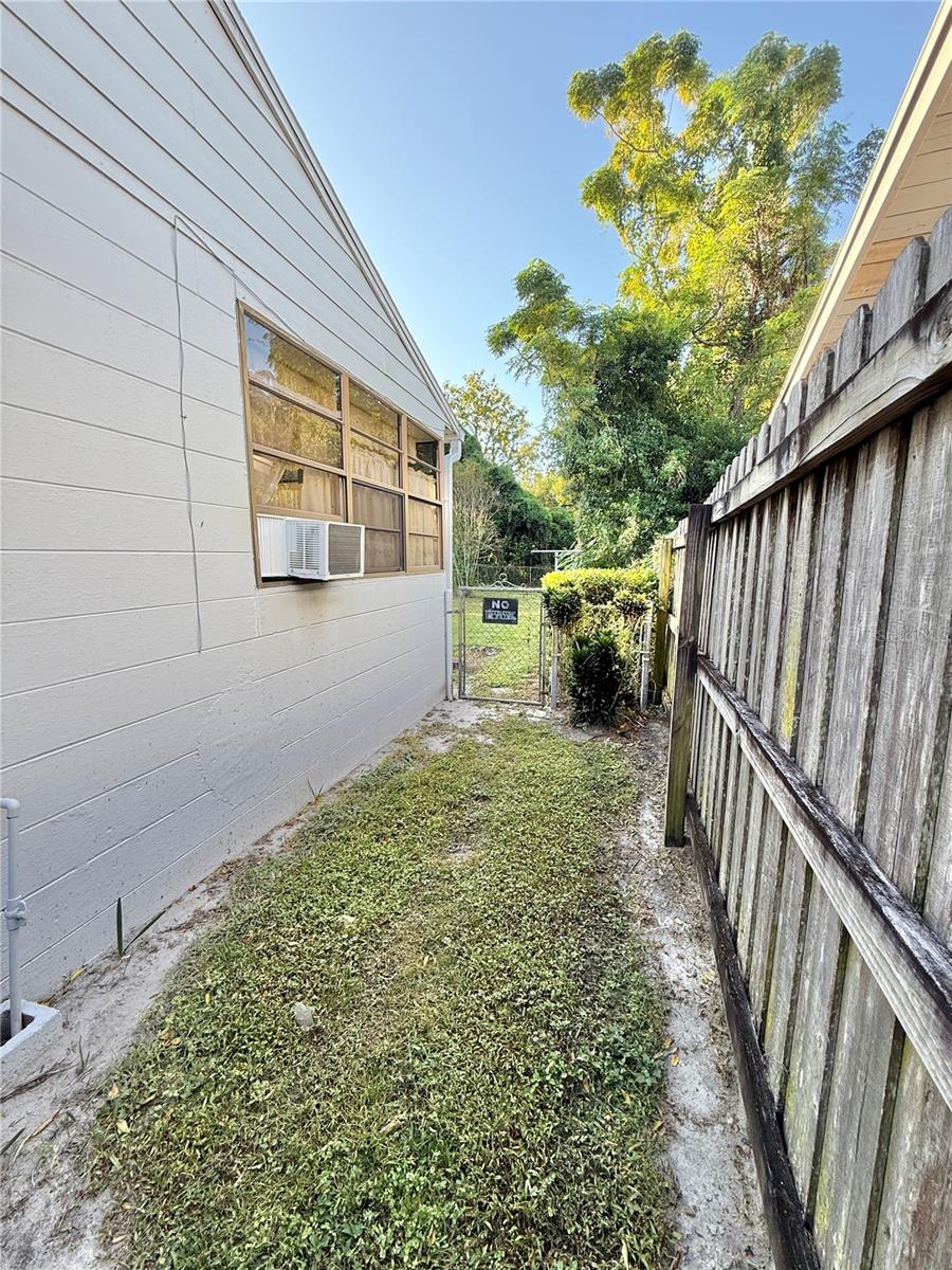 SUNSHINE GARDENS - Residential