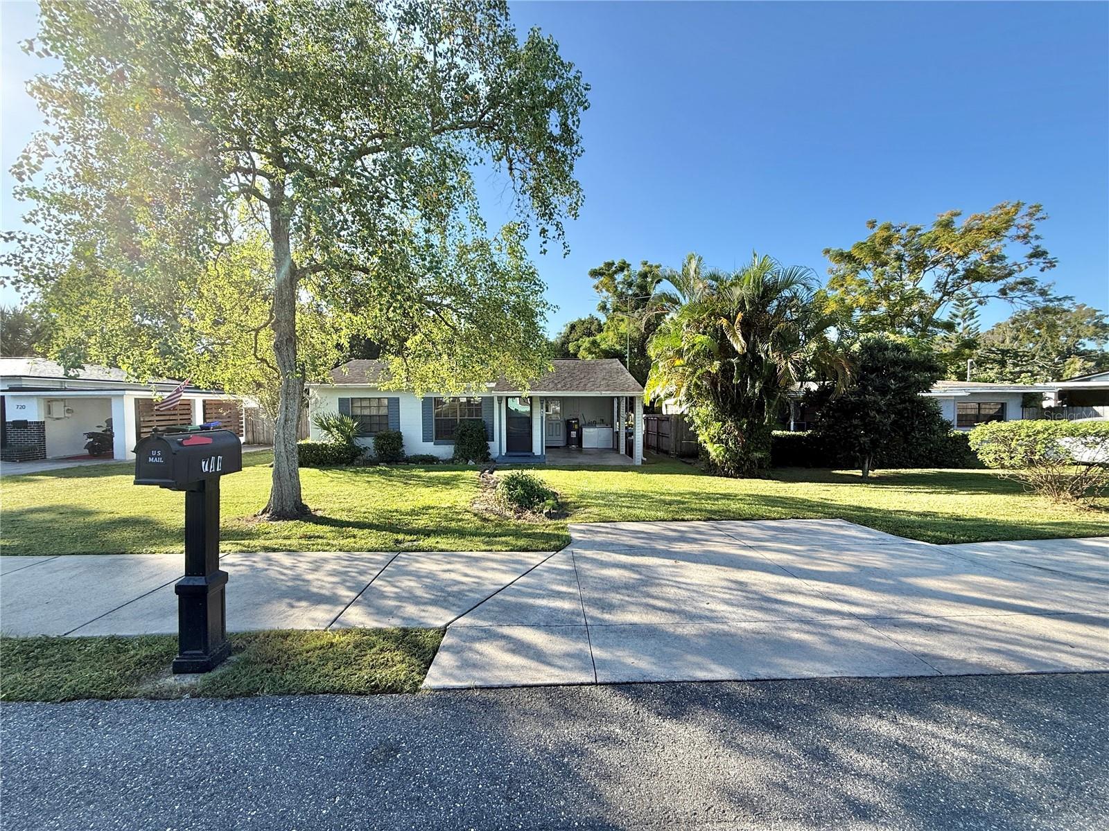 SUNSHINE GARDENS - Residential