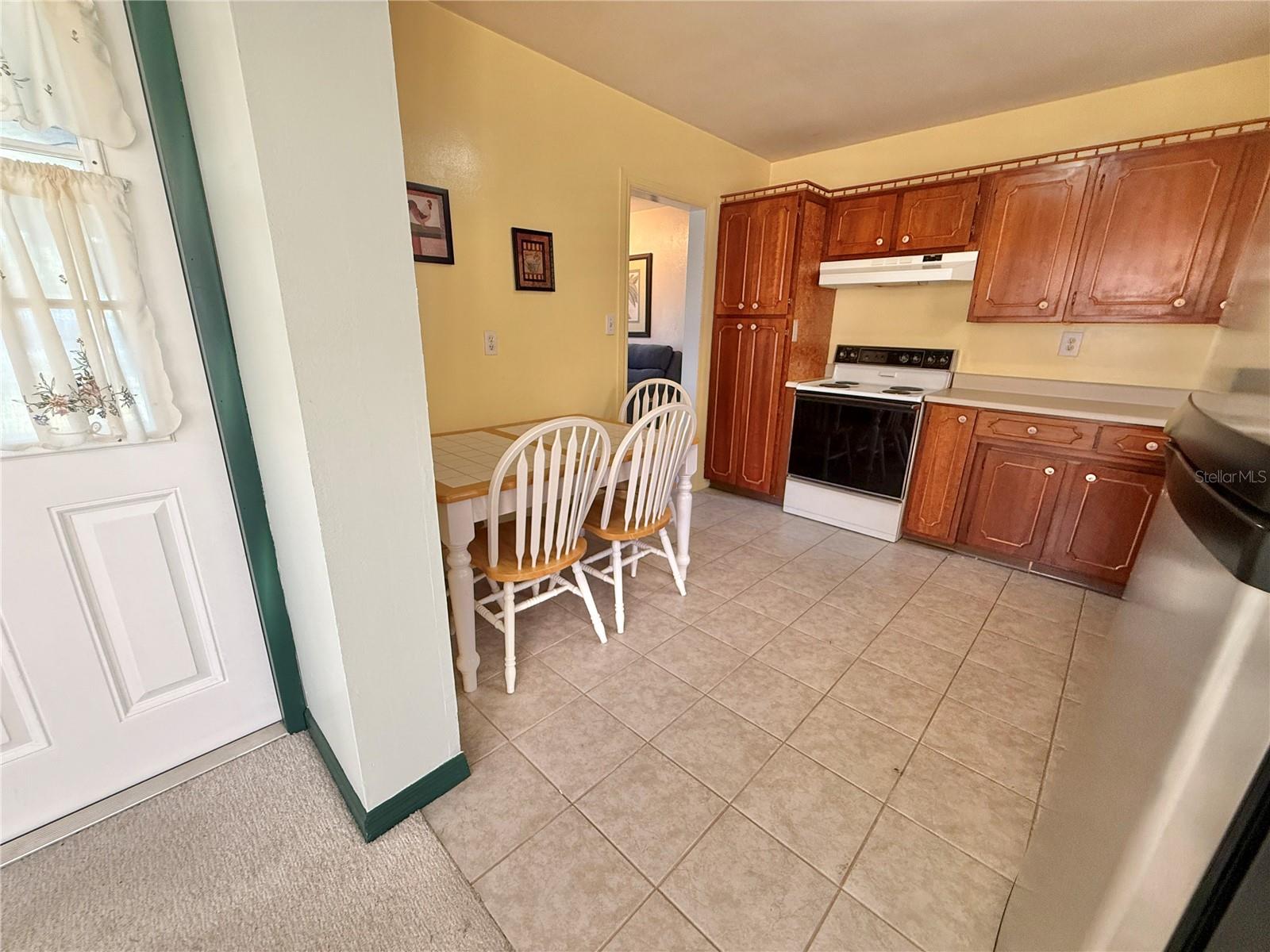SUNSHINE GARDENS - Residential