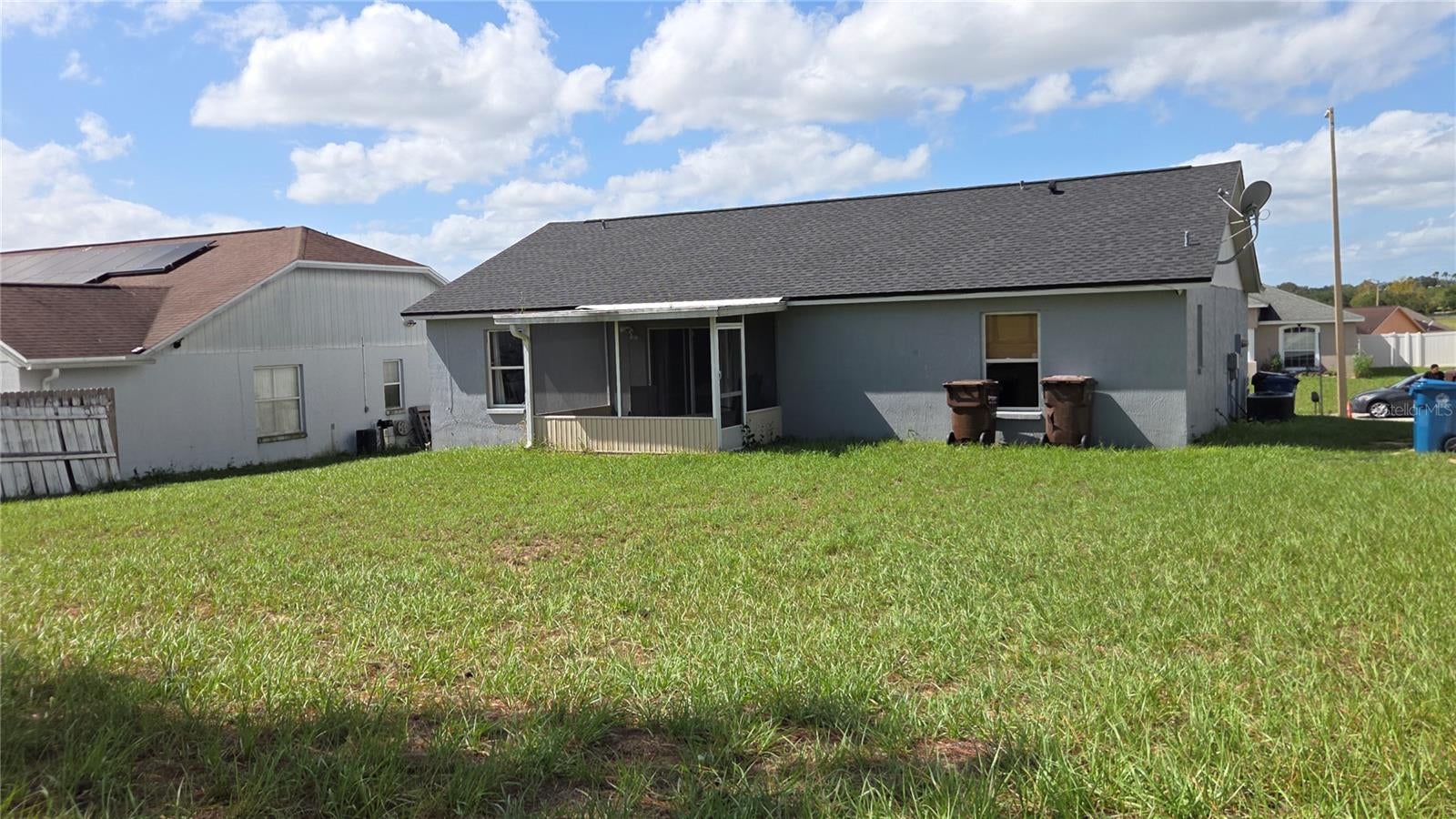335 ASHLEY LOOP