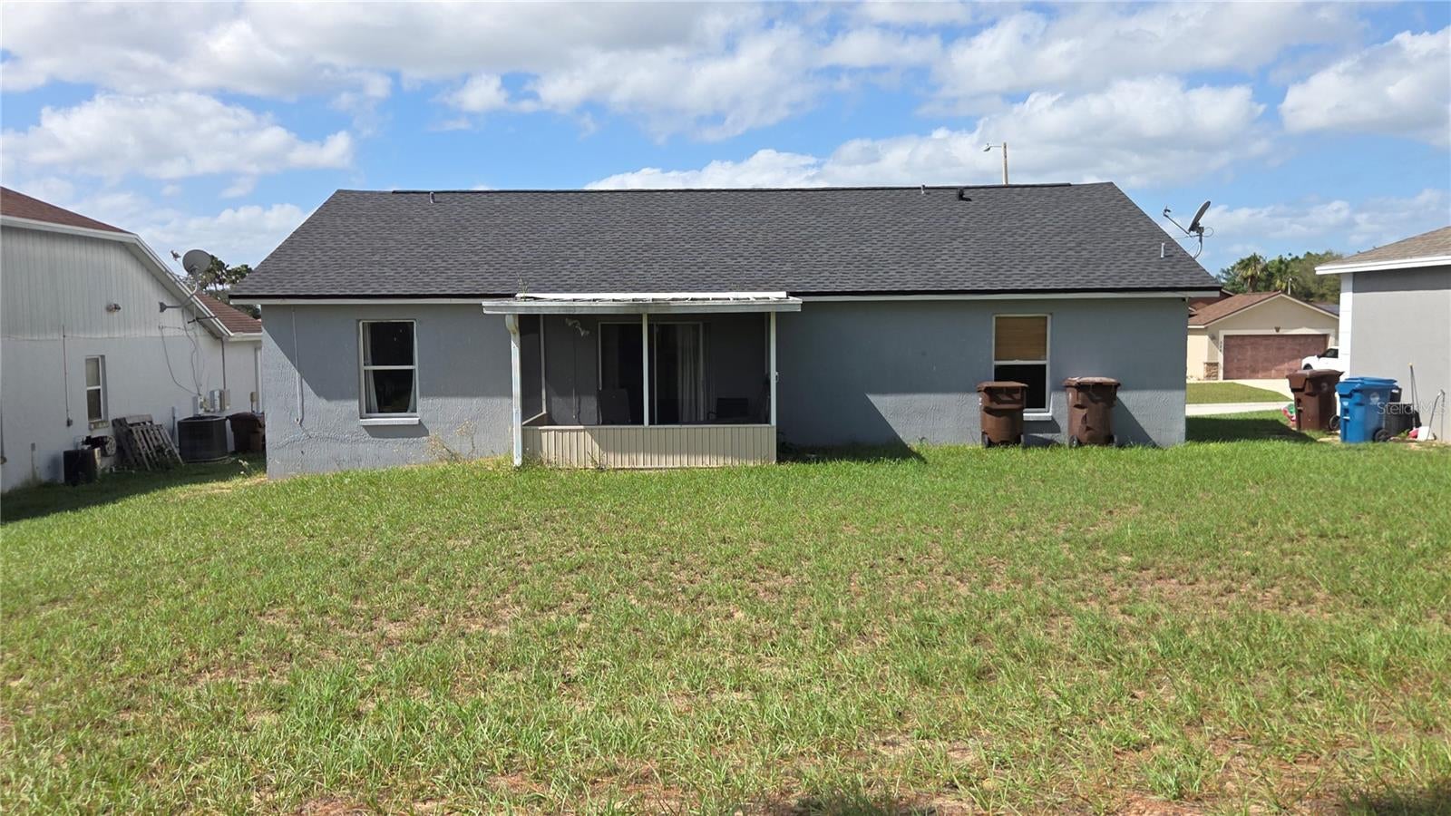 335 ASHLEY LOOP