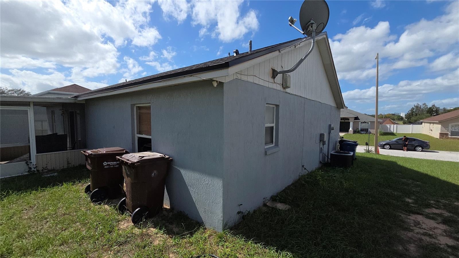 335 ASHLEY LOOP