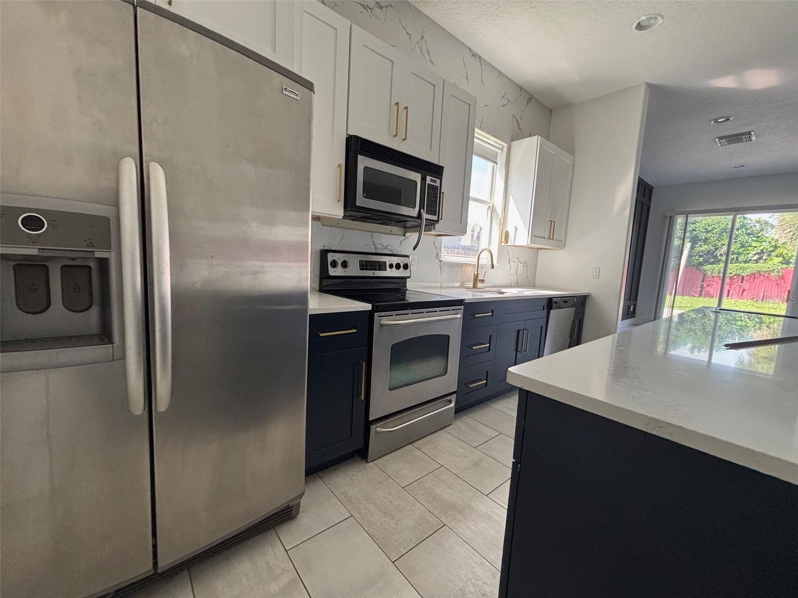CENTRAL PLACE CONDO - Residential Lease