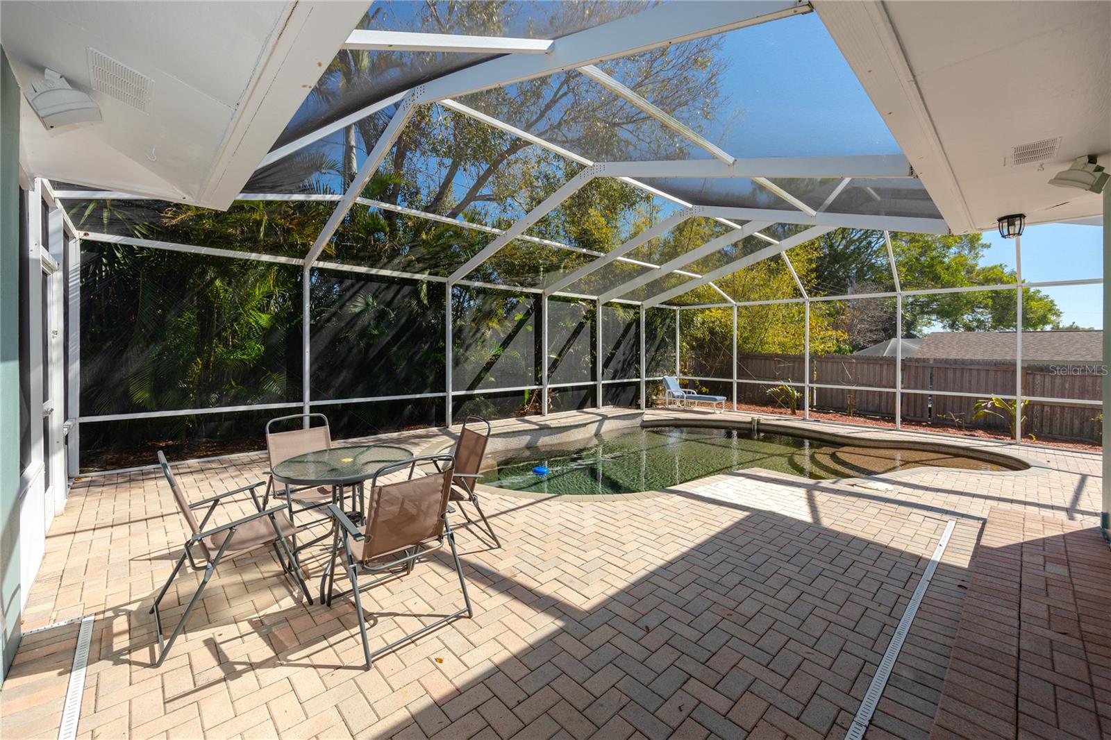 HARBOR HILLS - Residential