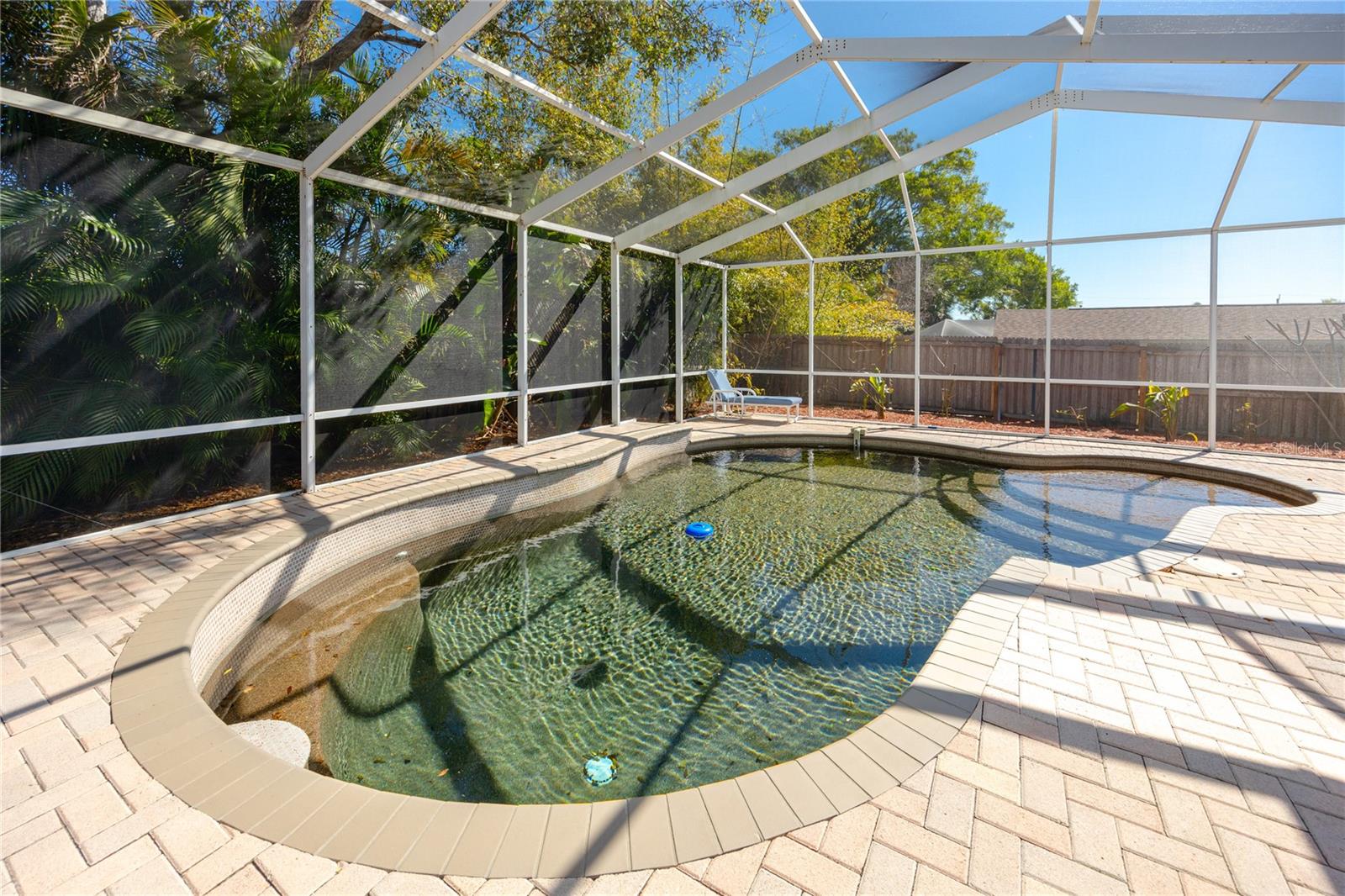 HARBOR HILLS - Residential