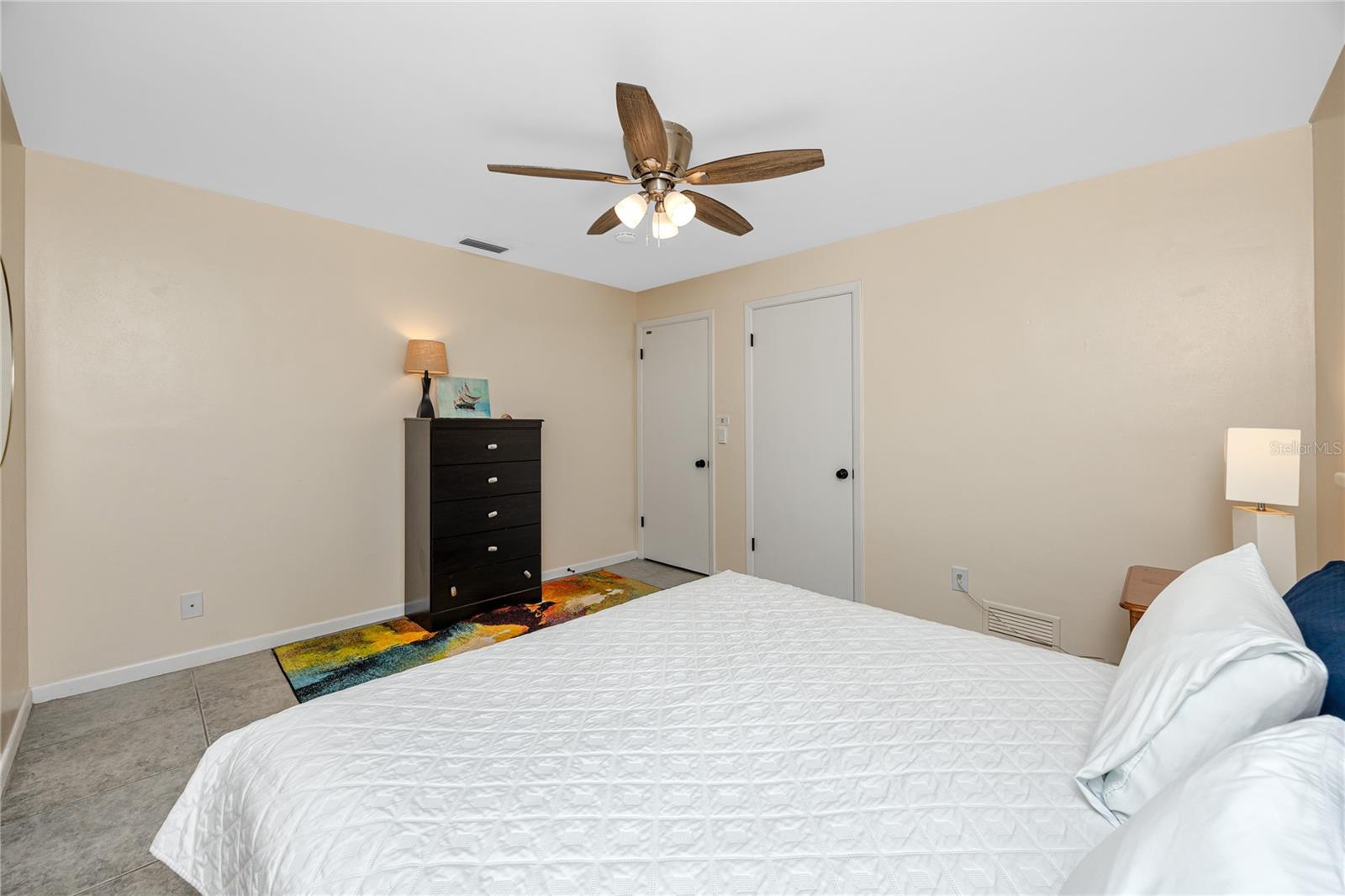 HARBOR HILLS - Residential