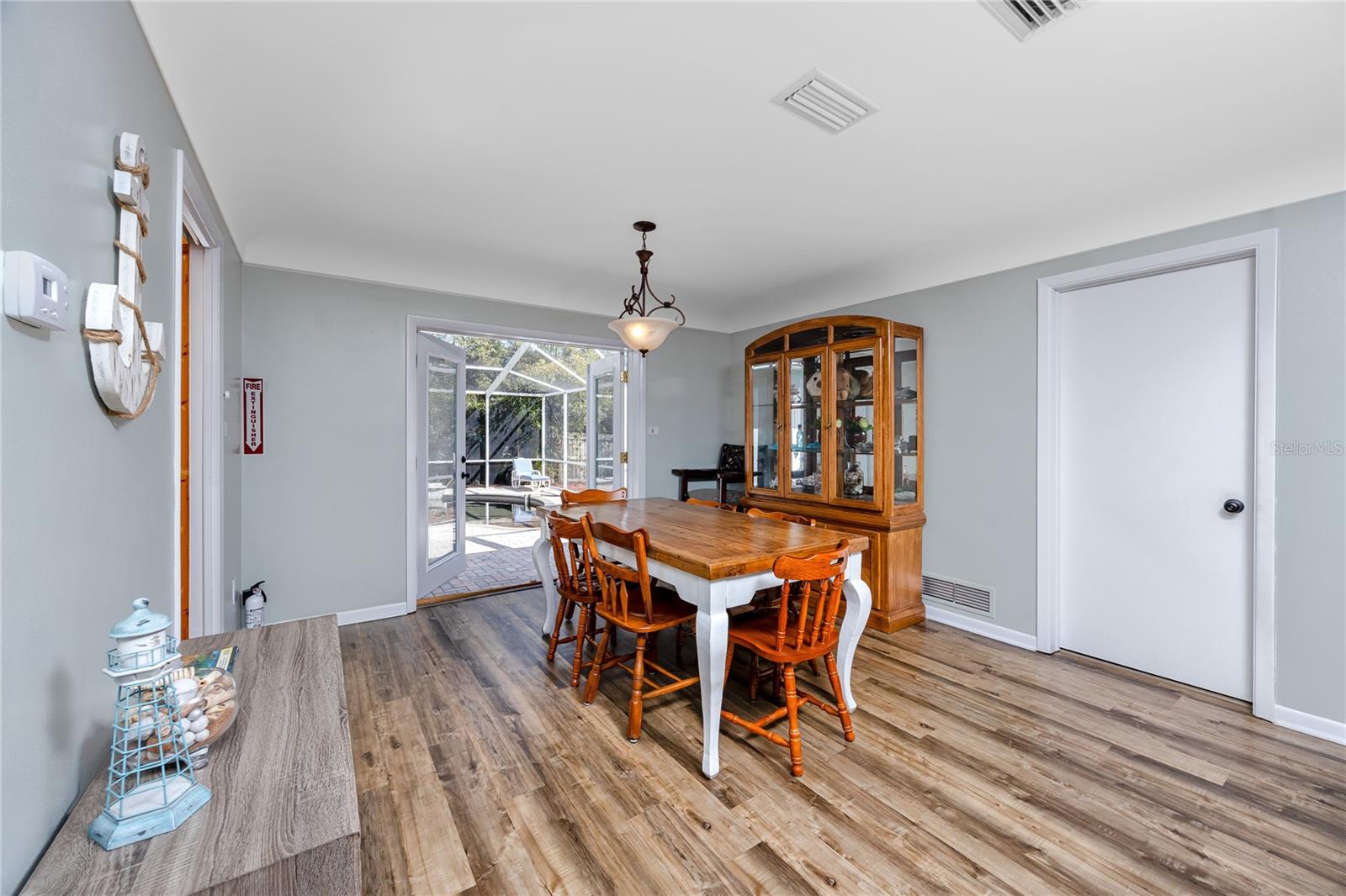 HARBOR HILLS - Residential