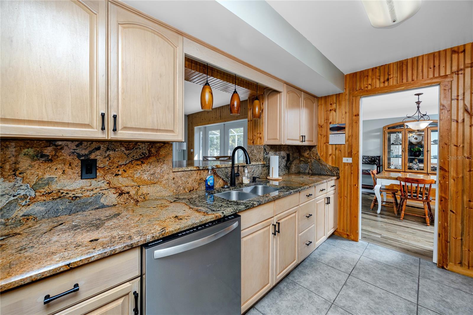 HARBOR HILLS - Residential