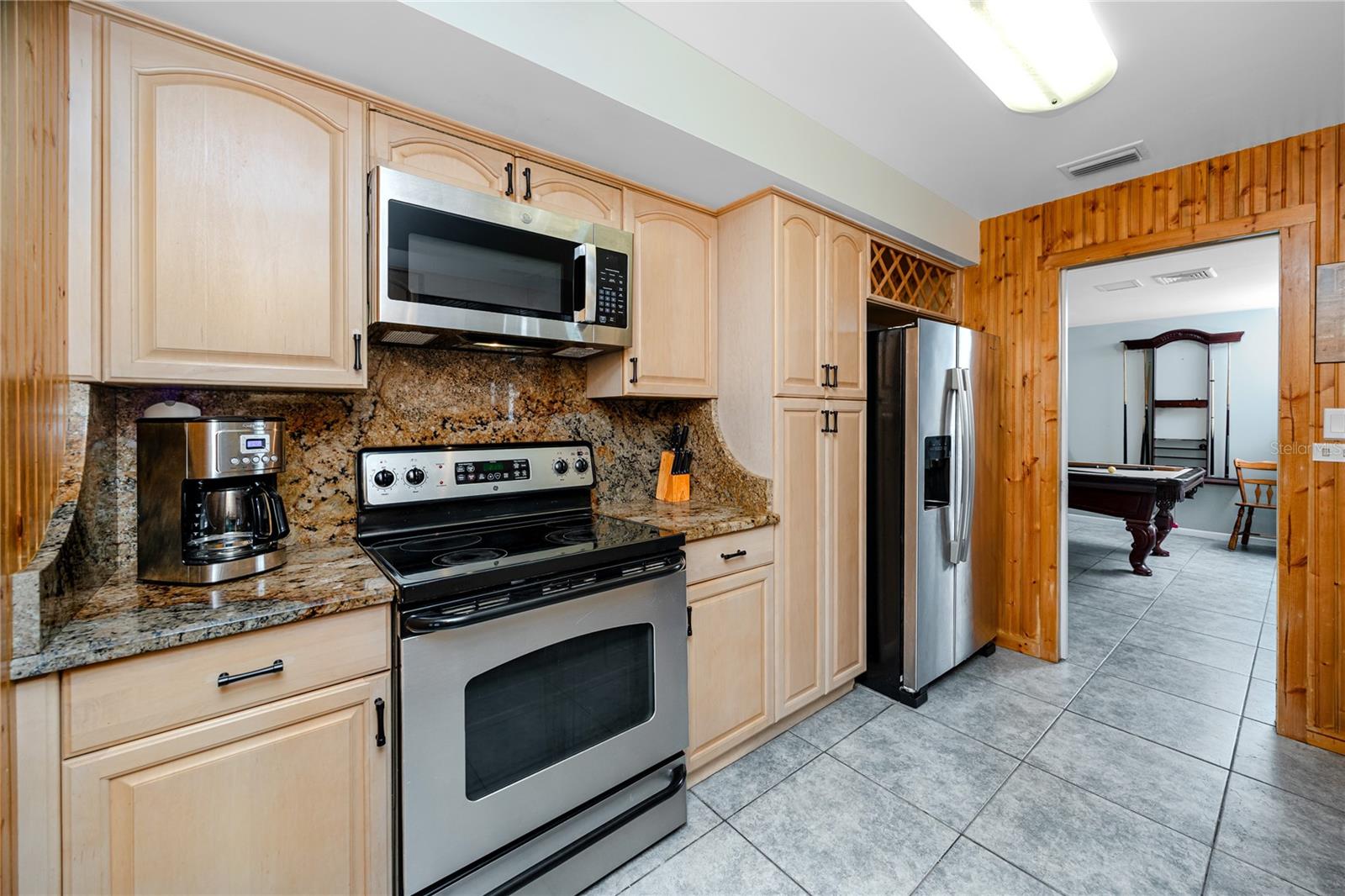 HARBOR HILLS - Residential