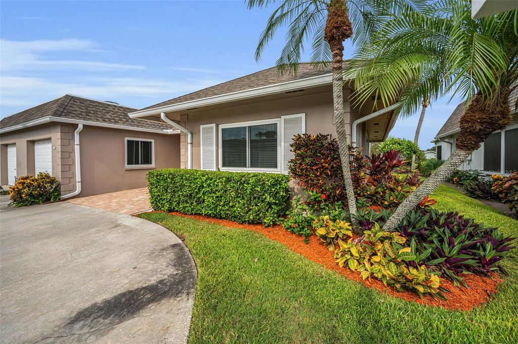 Photo of 6561 Golden Horseshoe Drive, Seminole, FL 33777 (MLS # TB8418598)