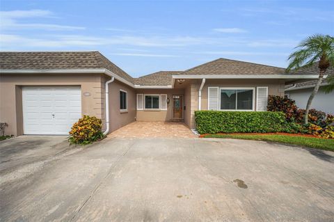 Photo of 6561 Golden Horseshoe Drive, Seminole, FL 33777 (MLS # TB8418598)
