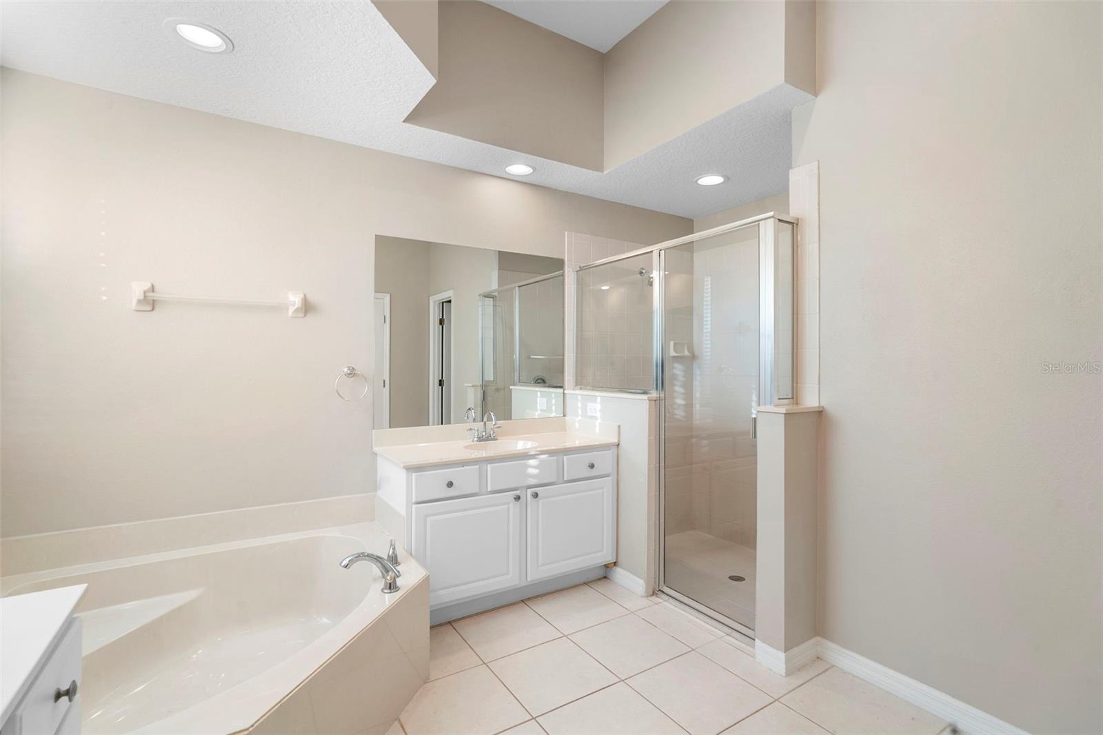 ROCK SPGS RIDGE PH 01 - Residential