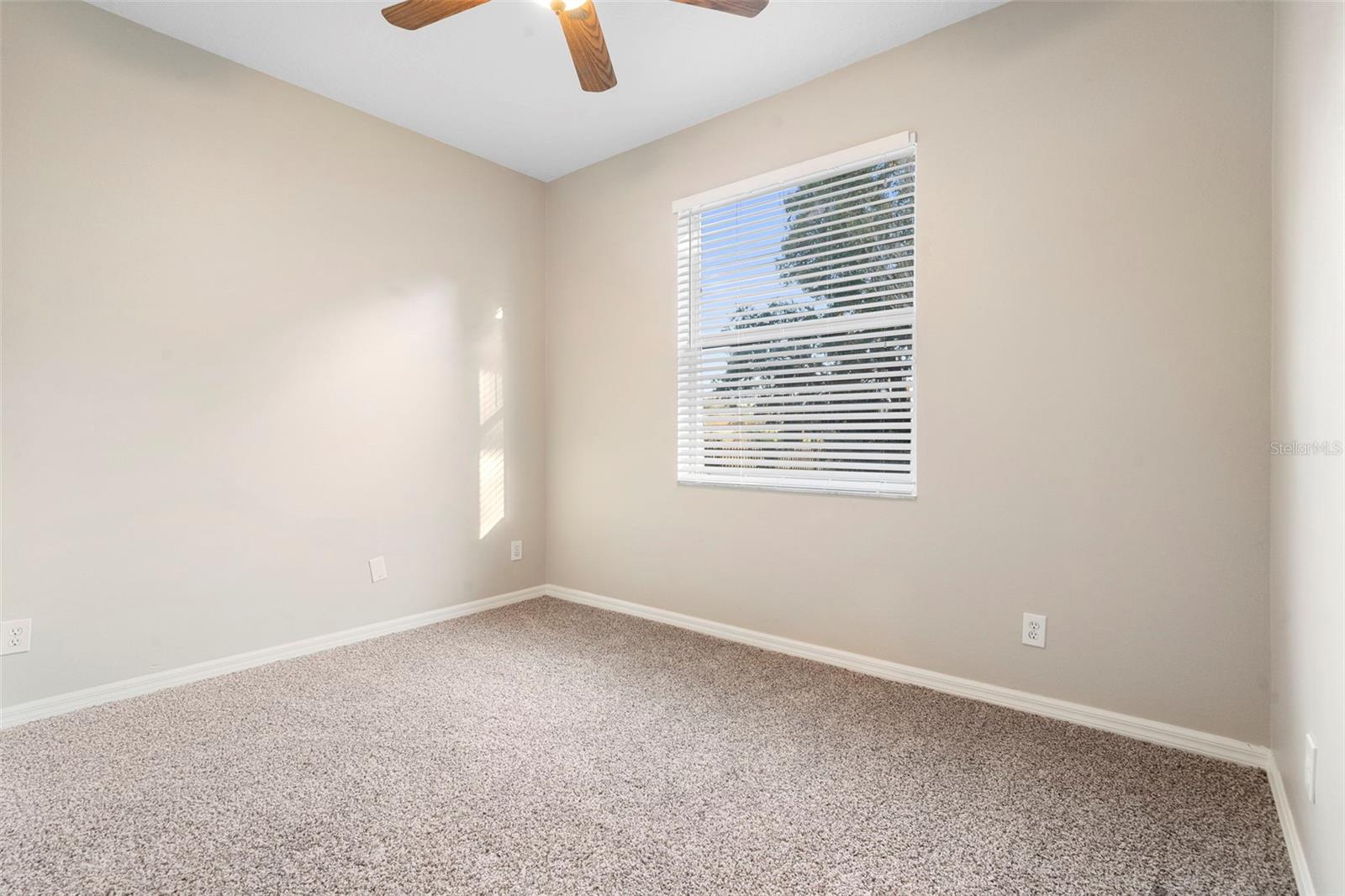 ROCK SPGS RIDGE PH 01 - Residential