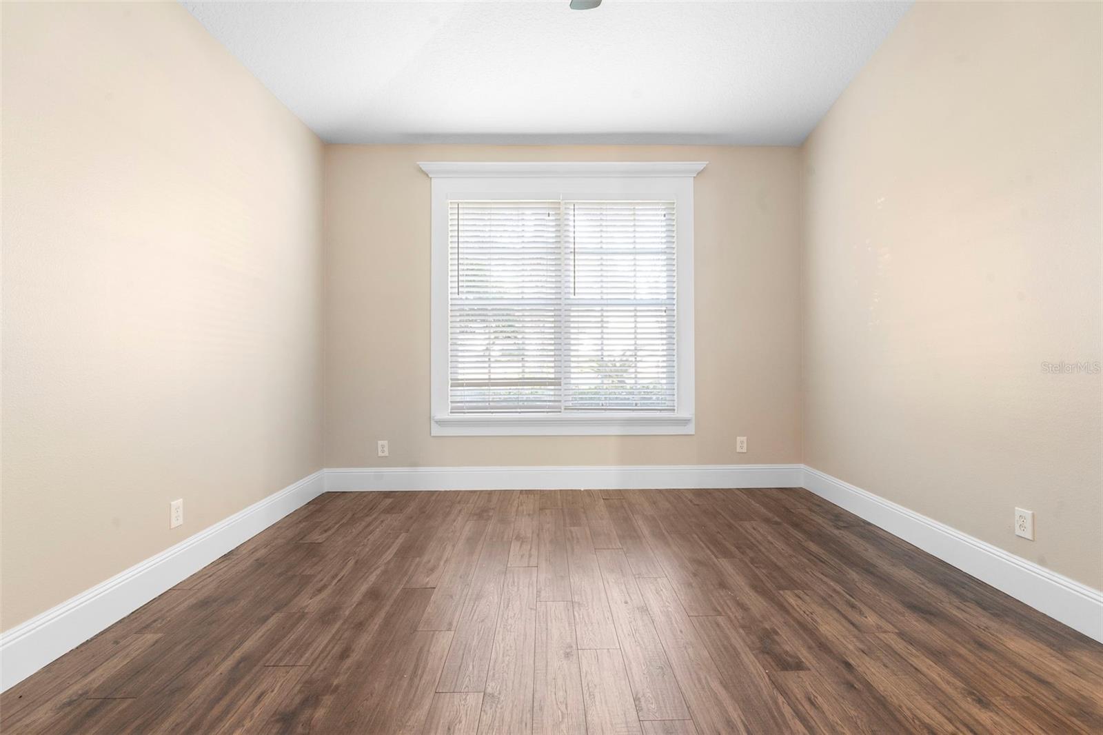 ROCK SPGS RIDGE PH 01 - Residential