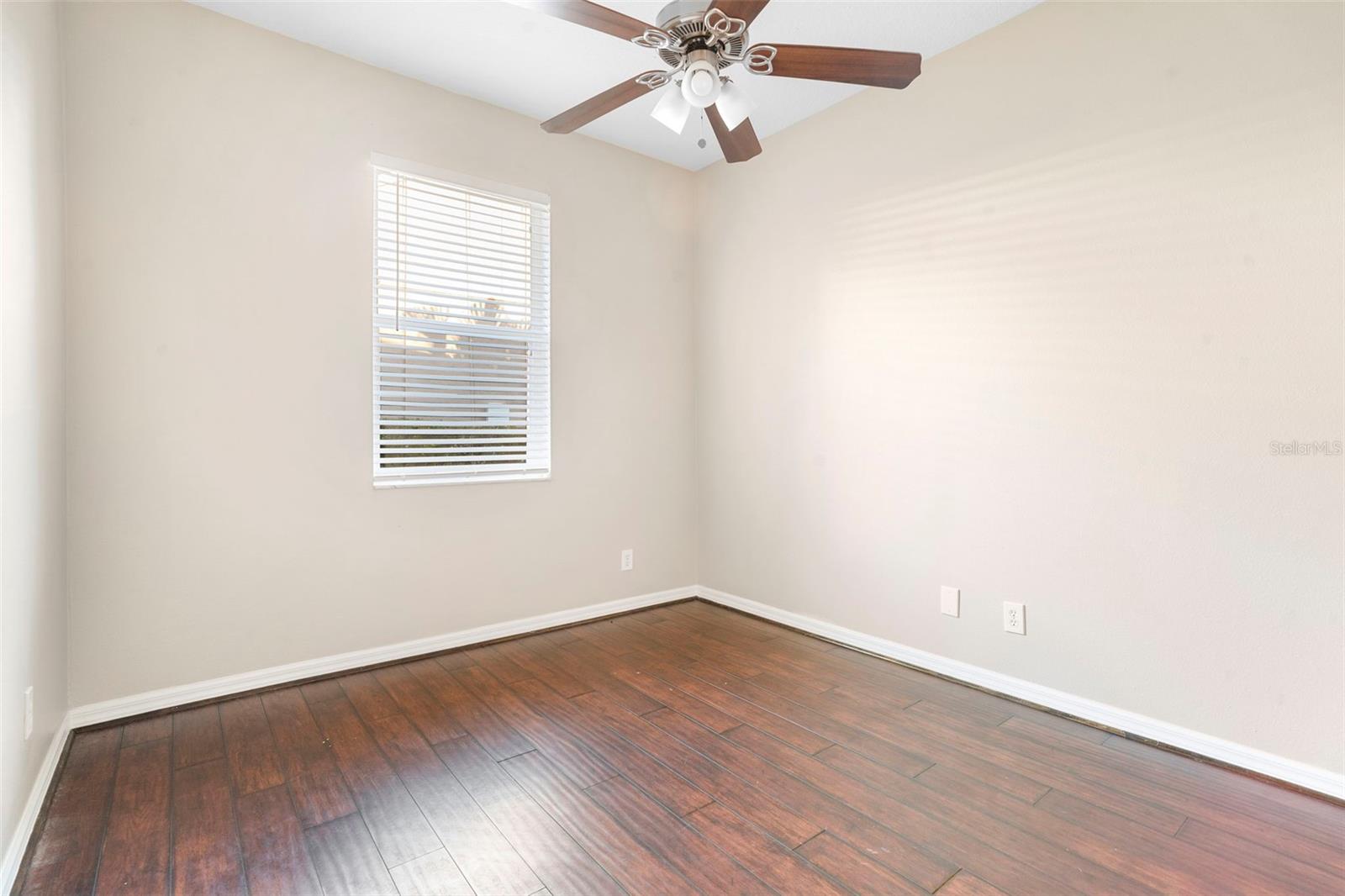 ROCK SPGS RIDGE PH 01 - Residential